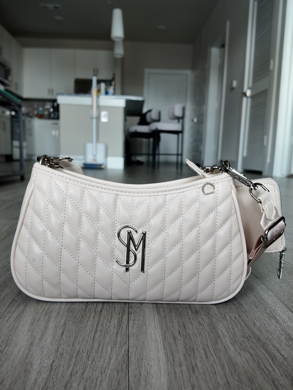 Steve Madden Quilted Shoulder / Crossbody Bag in Light Pink